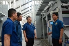 公司新面料印染生產線產品下機 向建黨百年獻禮