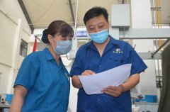 面料車間開源節(jié)流再動員 員工紛紛獻良策